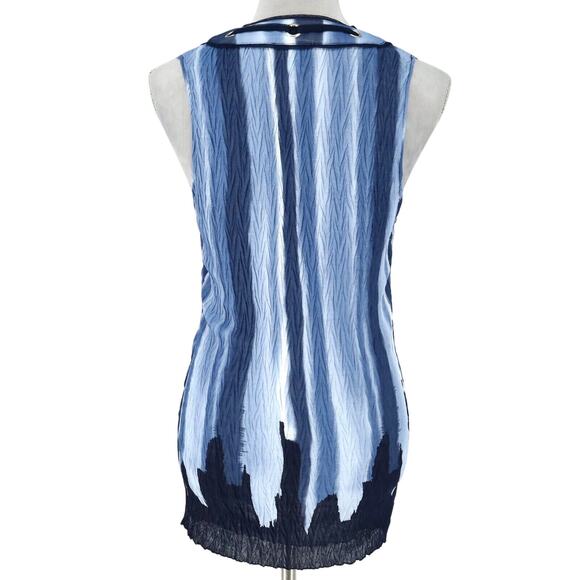 Alberto Makali Top Womens Small Blue Crinkle Fabric Stretch Blouse Sleeveless - Picture 2 of 12